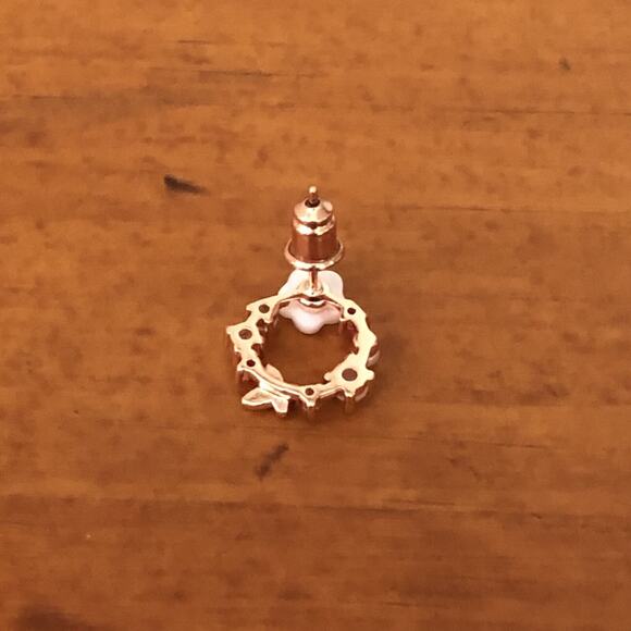 Ramla Rose Gold Crystal Pearl Flower Stud Earrings Dainty Butterfly Design NWOT - Picture 7 of 12